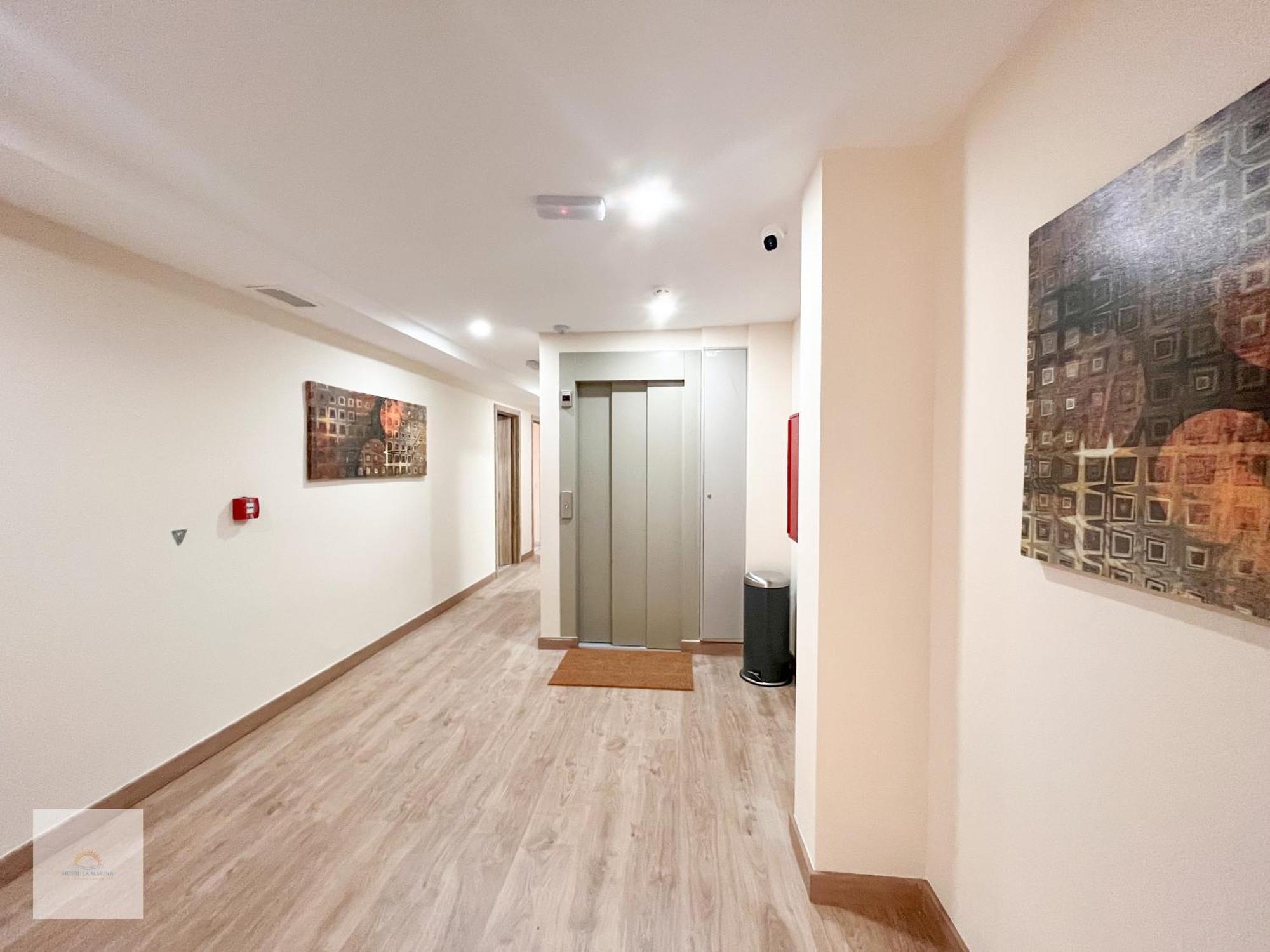 Hotel La Marina Elche La Mariña מראה חיצוני תמונה