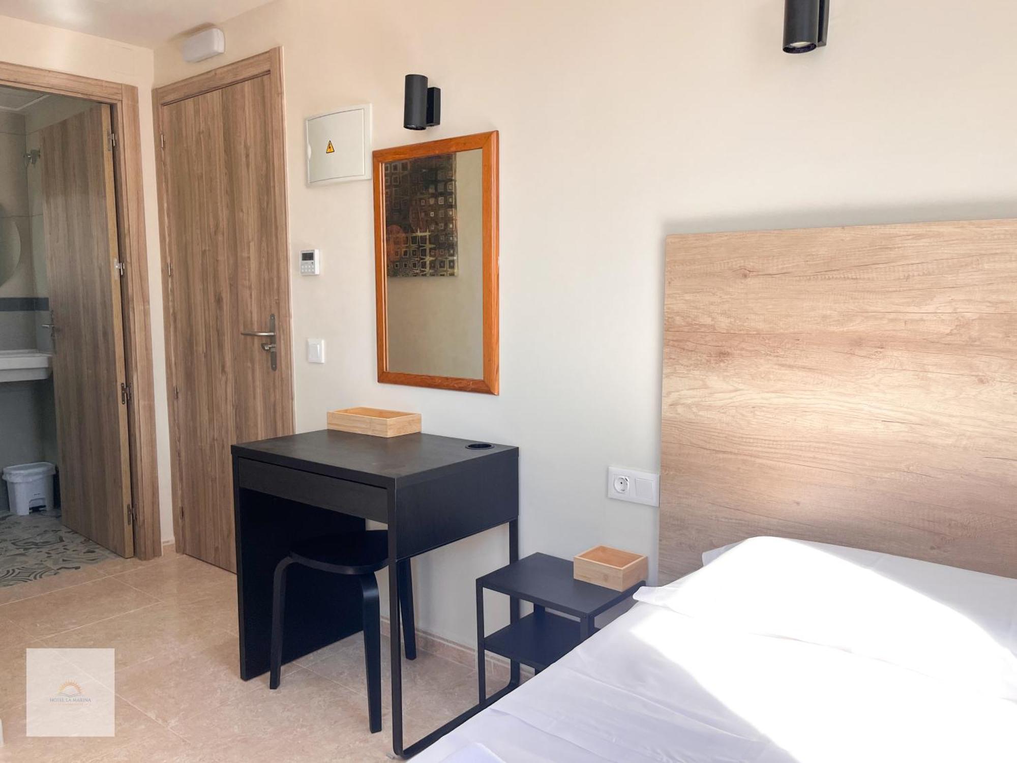 Hotel La Marina Elche La Mariña מראה חיצוני תמונה